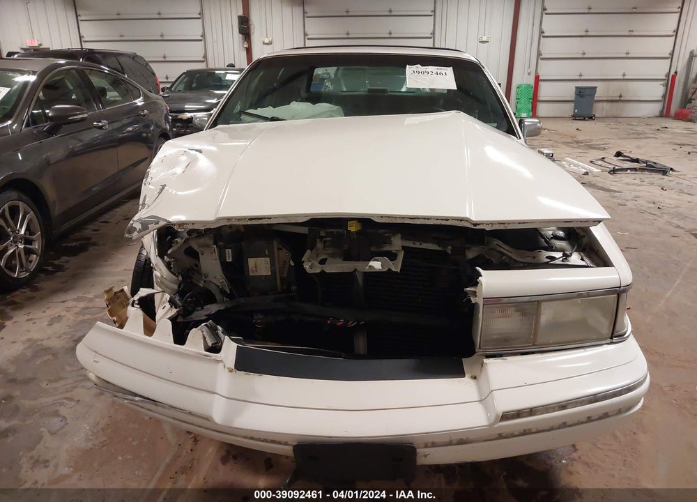 1994 LINCOLN TOWN CAR EXECUTIVE VIN: 1LNLM81W8RY731417