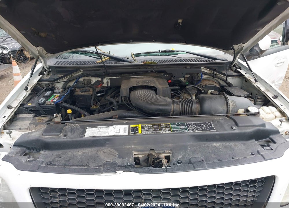 2002 FORD F-150 LARIAT/XLT VIN: 1FTRW08L12KB25181