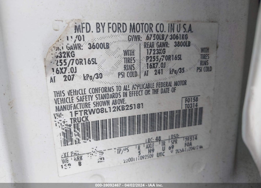2002 FORD F-150 LARIAT/XLT VIN: 1FTRW08L12KB25181