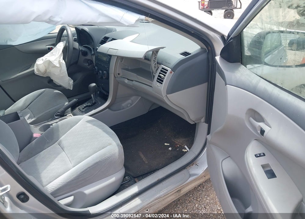 2009 TOYOTA COROLLA LE VIN: JTDBL40E899024381