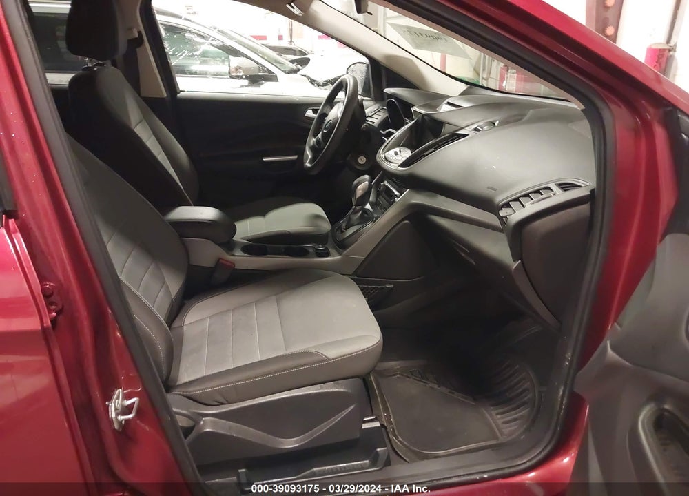2016 FORD ESCAPE SE VIN: 1FMCU9GX7GUC09405