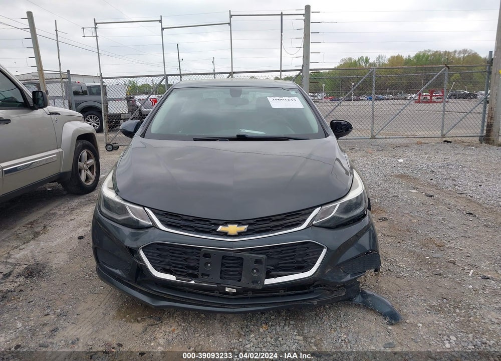 2018 CHEVROLET CRUZE LT AUTO VIN: 1G1BE5SMXJ7106030