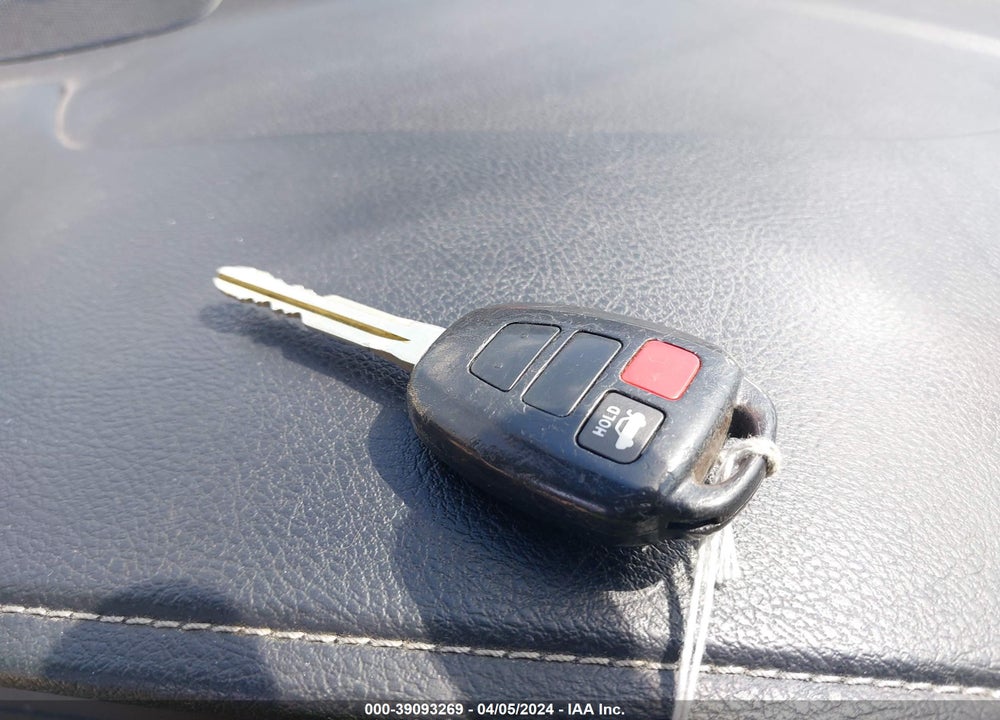 2014 TOYOTA CAMRY SE VIN: 4T1BF1FK9EU375595