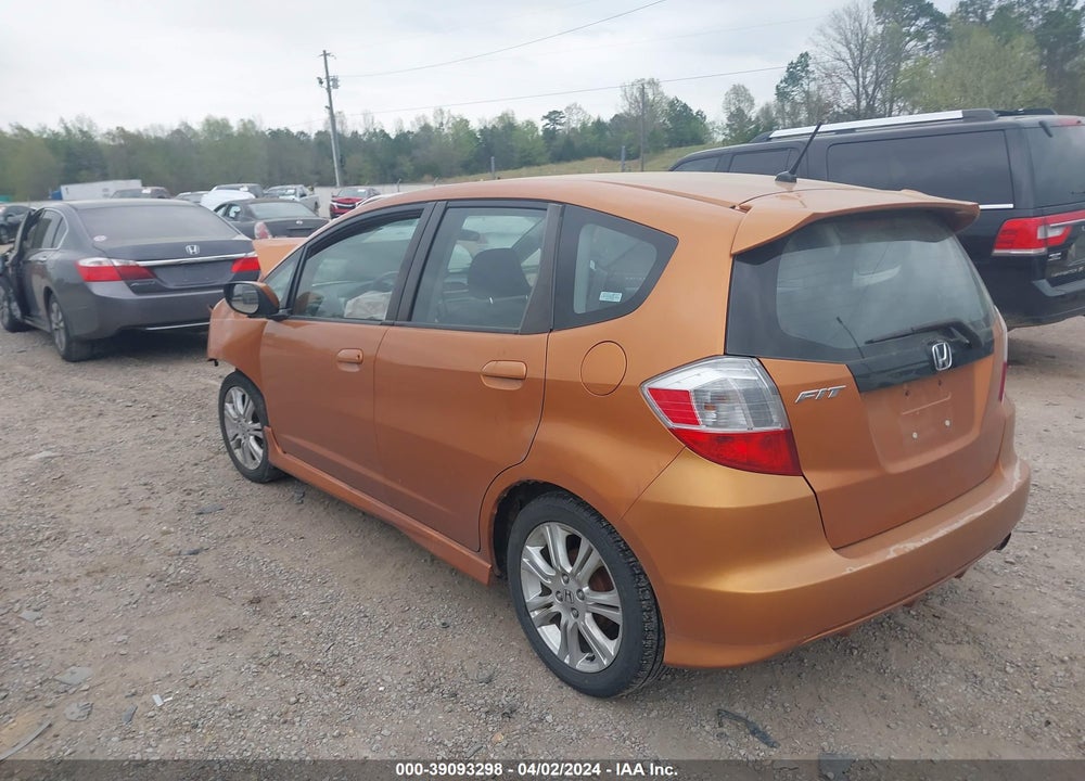 2009 HONDA FIT SPORT VIN: JHMGE88489S058315