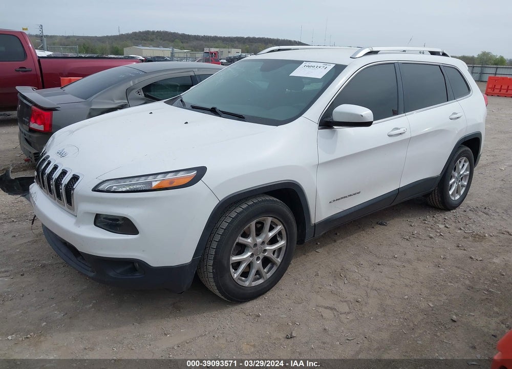 2015 JEEP CHEROKEE LATITUDE VIN: 1C4PJLCB3FW700451