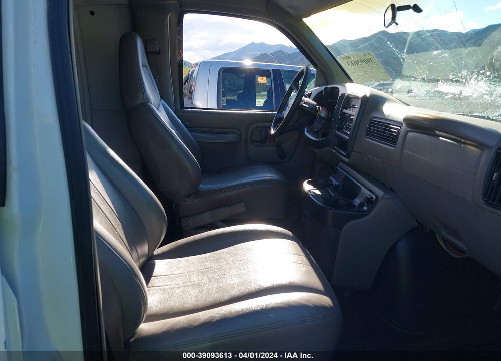 1999 GMC SAVANA STANDARD VIN: 1GTHG35R5X1139925