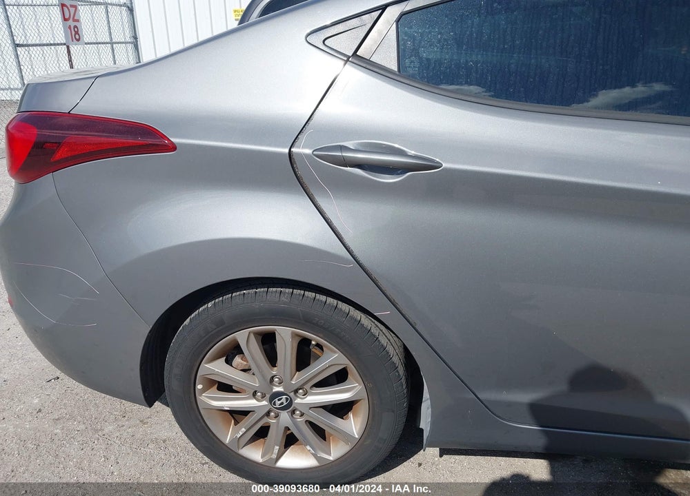 2014 HYUNDAI ELANTRA SE VIN: 5NPDH4AE5EH494202