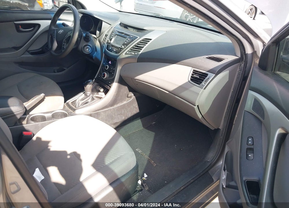 2014 HYUNDAI ELANTRA SE VIN: 5NPDH4AE5EH494202