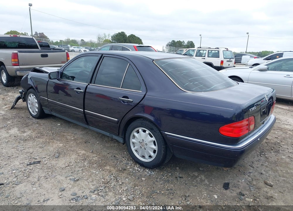 1997 MERCEDES-BENZ E 320 VIN: WDBJF55F9VA373146