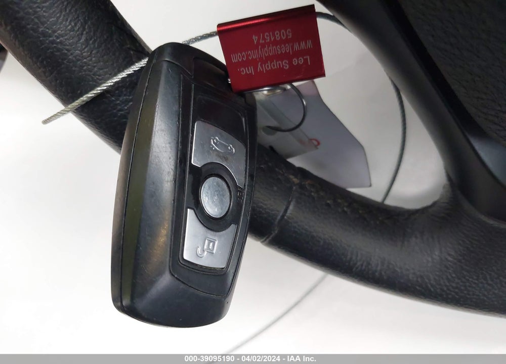 2013 BMW 328I VIN: WBA3A5G51DNP25928