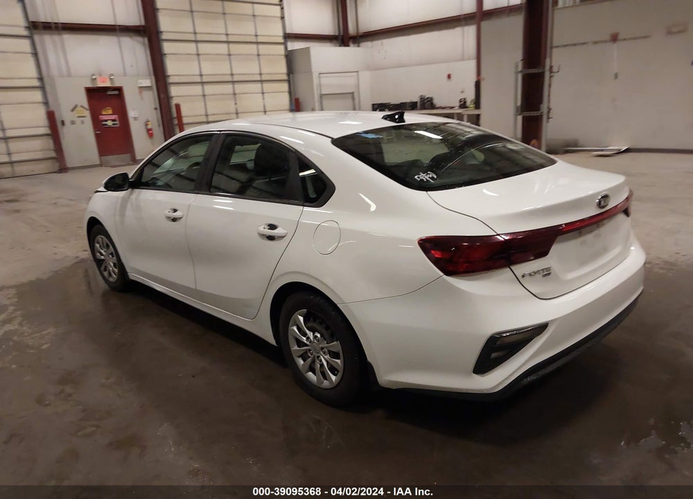 2019 KIA FORTE FE VIN: 3KPF24AD8KE010007