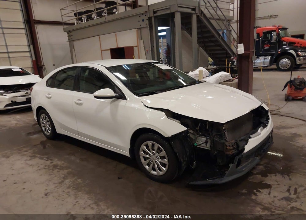 2019 KIA FORTE FE VIN: 3KPF24AD8KE010007