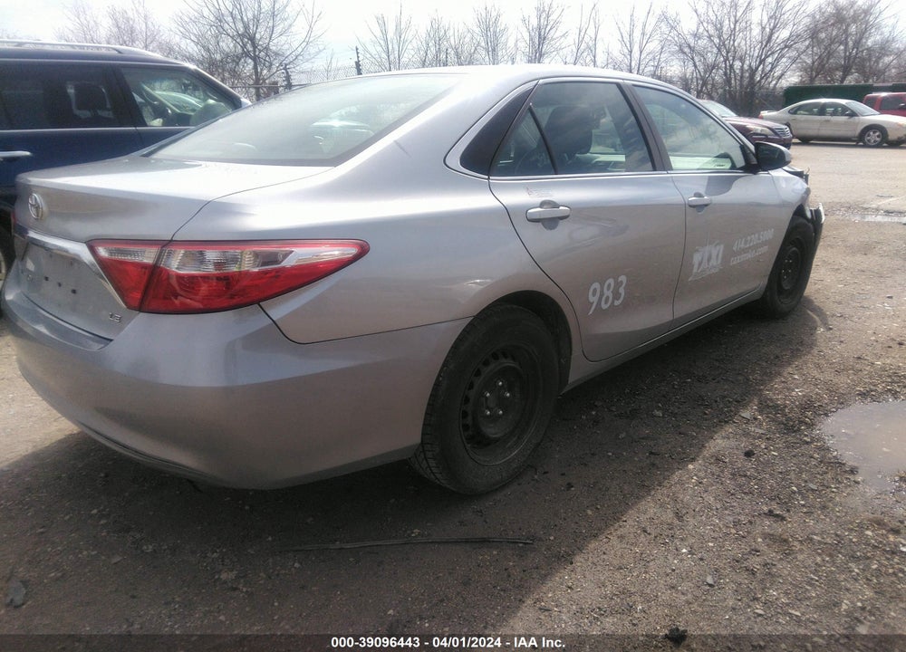 2017 TOYOTA CAMRY LE VIN: 4T1BF1FK5HU450555