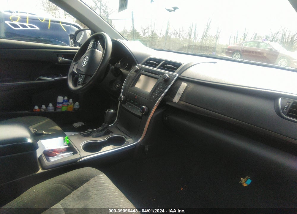 2017 TOYOTA CAMRY LE VIN: 4T1BF1FK5HU450555