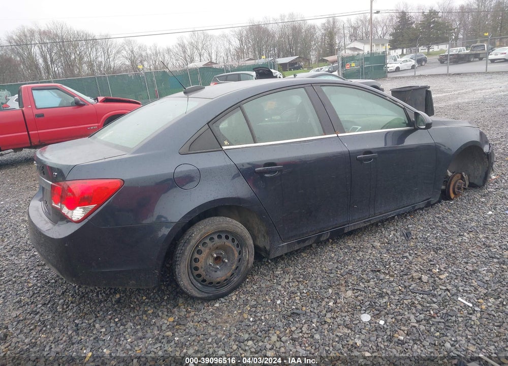2015 CHEVROLET CRUZE 1LT AUTO VIN: 1G1PC5SB8F7104309