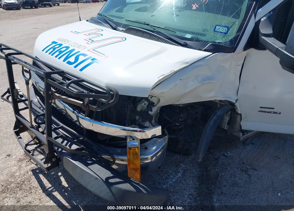 2020 CHEVROLET EXPRESS CUTAWAY 4500 VAN VIN: 1HA6GUBB5LN003832