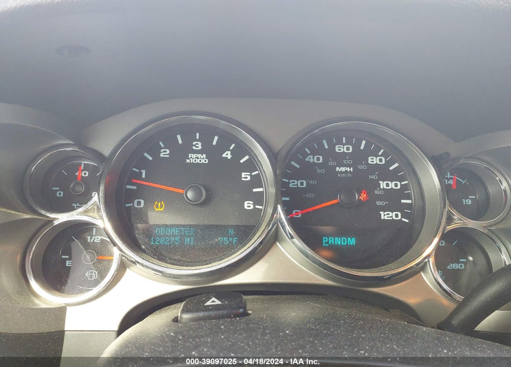 2011 CHEVROLET SILVERADO 1500 LT VIN: 3GCPKSE34BG383575