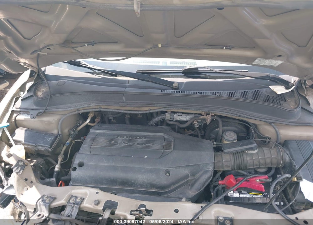 2004 HONDA PILOT EX-L VIN: 2HKYF18684H533951