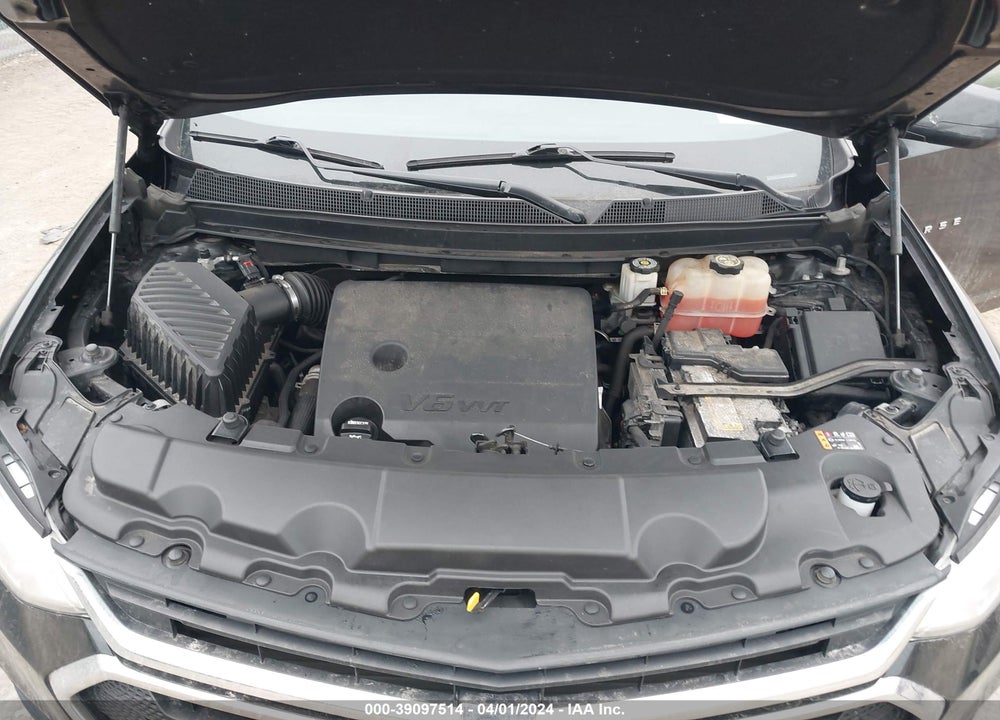 2018 CHEVROLET TRAVERSE LS VIN: 1GNEVFKWXJJ286261
