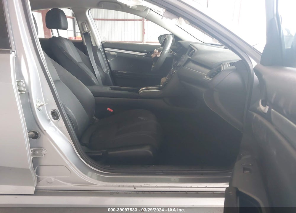 2017 HONDA CIVIC VIN: 2HGFC2F5XHH506010