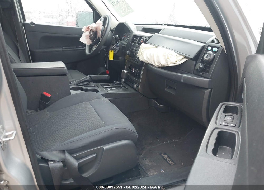 2011 JEEP LIBERTY SPORT VIN: 1J4PN2GK7BW583163