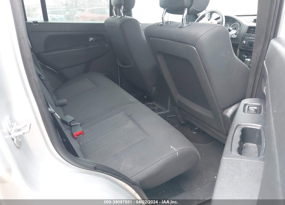 2011 JEEP LIBERTY SPORT VIN: 1J4PN2GK7BW583163