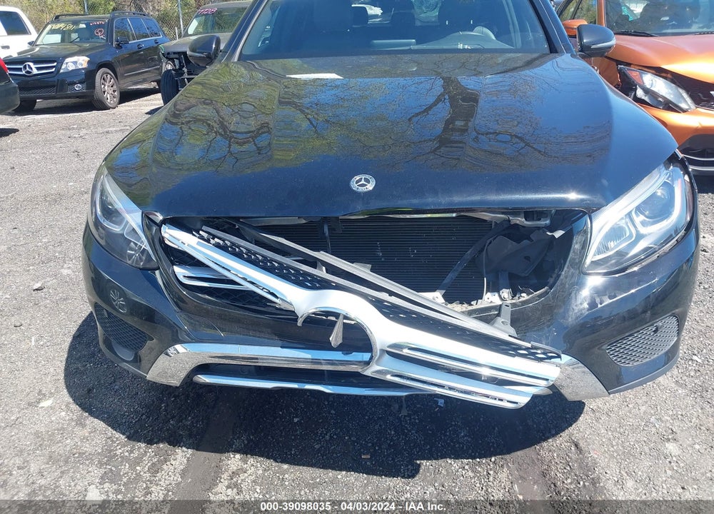 2018 MERCEDES-BENZ GLC 300 VIN: WDC0G4JB7JV113316