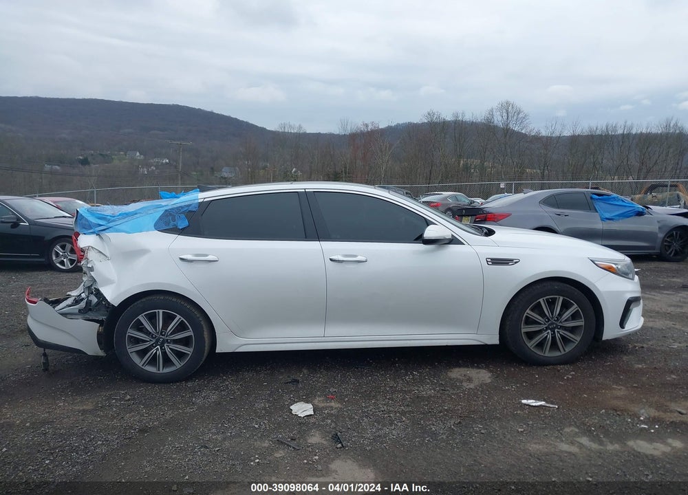 2019 KIA OPTIMA LX VIN: 5XXGT4L35KG294869