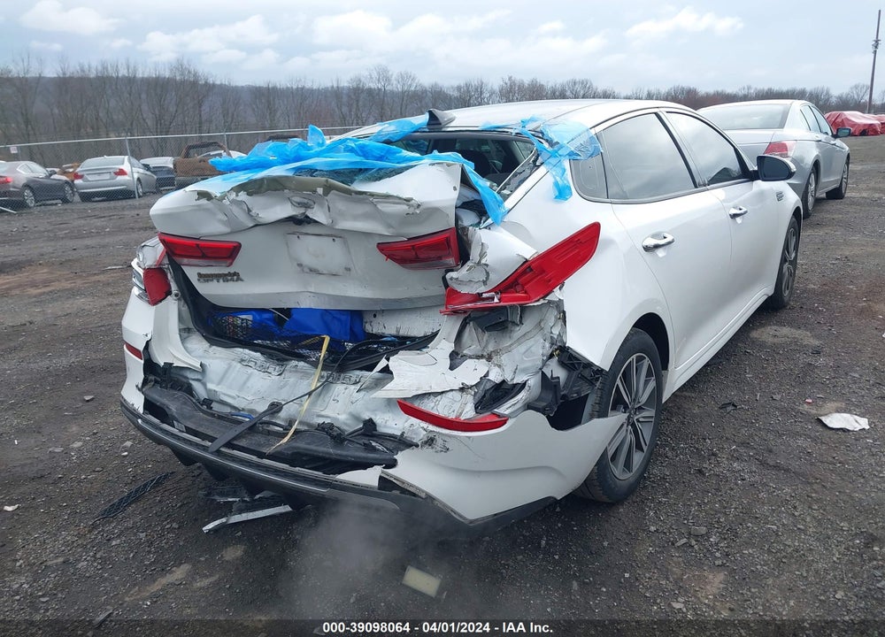 2019 KIA OPTIMA LX VIN: 5XXGT4L35KG294869