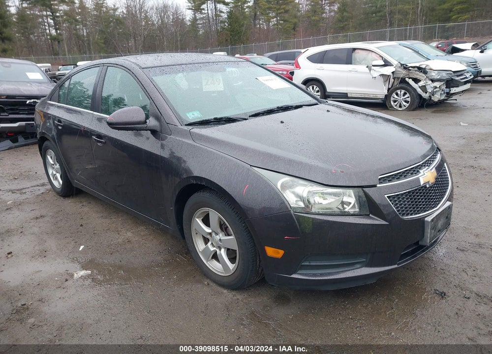 2014 CHEVROLET CRUZE 1LT AUTO VIN: 1G1PC5SB2E7460107
