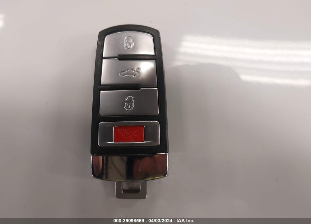 2008 VOLKSWAGEN PASSAT LUX VIN: WVWEK93C98E172391