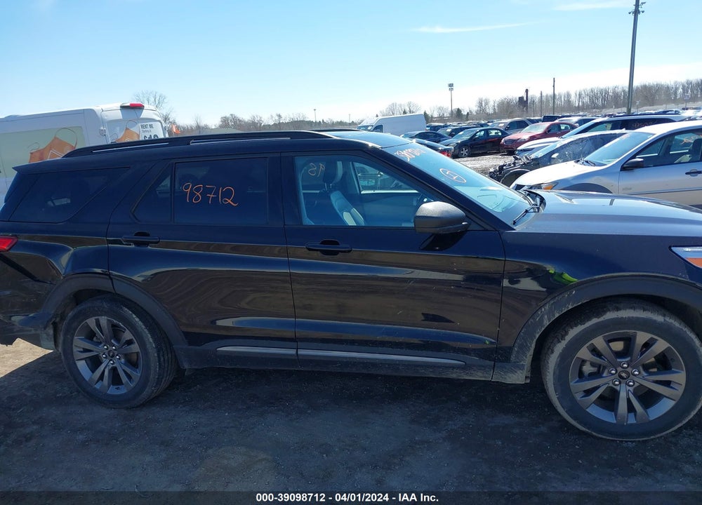 2021 FORD EXPLORER XLT VIN: 1FMSK8DH5MGB69764
