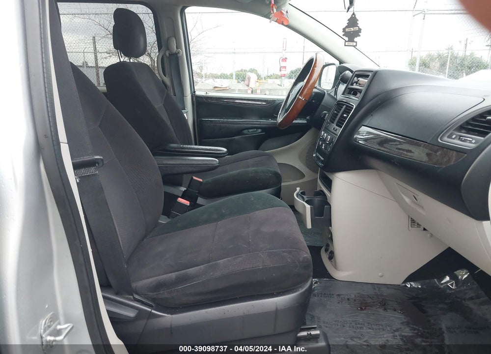 2011 DODGE GRAND CARAVAN EXPRESS VIN: 2D4RN4DG1BR732141