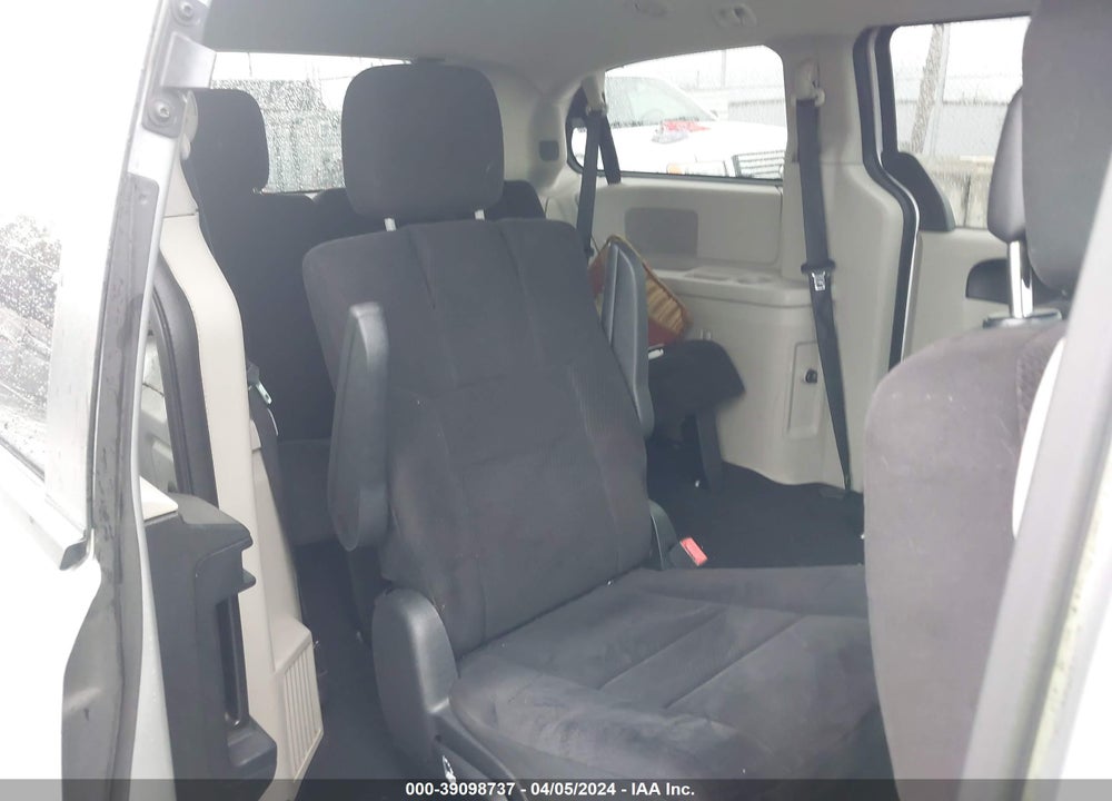 2011 DODGE GRAND CARAVAN EXPRESS VIN: 2D4RN4DG1BR732141