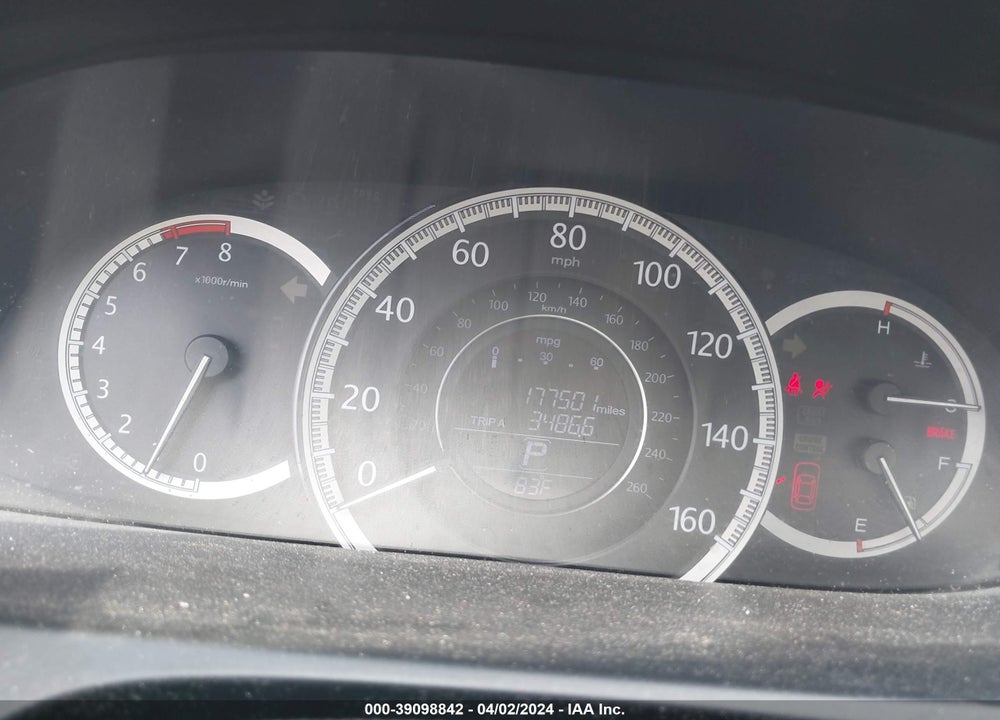 2015 HONDA ACCORD VIN: 1HGCR2F31FA150428