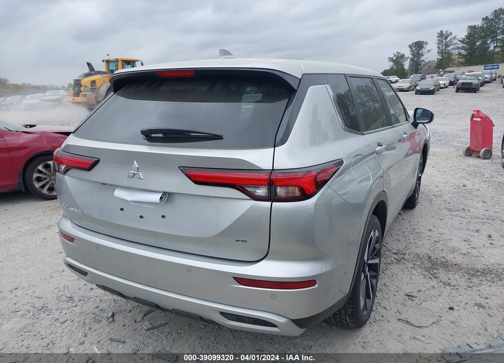 2024 MITSUBISHI OUTLANDER SE 2.5 2WD/SE BLACK EDITION S-AWC/SE BLACK EDITION W/PANO ROOF VIN: JA4J3VA82RZ036451
