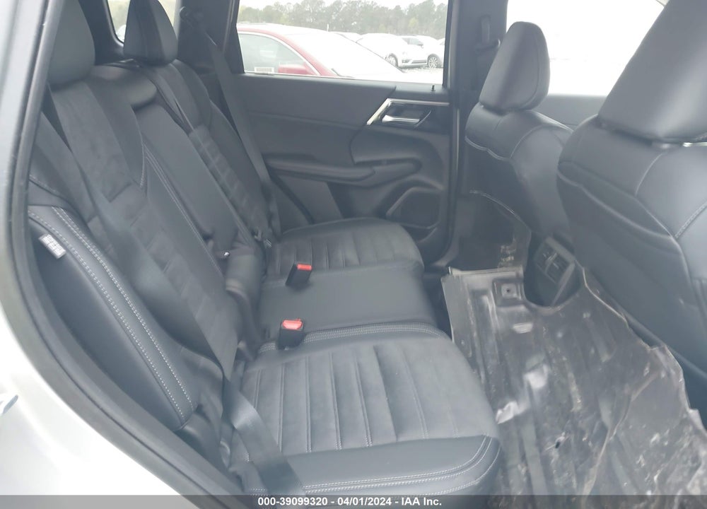 2024 MITSUBISHI OUTLANDER SE 2.5 2WD/SE BLACK EDITION S-AWC/SE BLACK EDITION W/PANO ROOF VIN: JA4J3VA82RZ036451