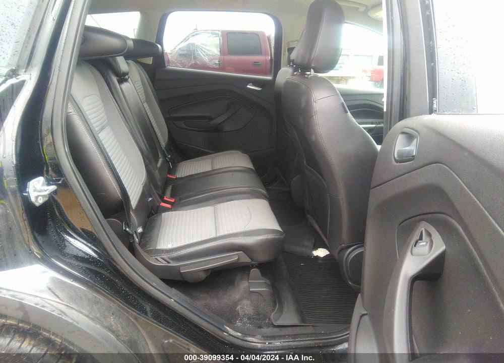 2018 FORD ESCAPE SE VIN: 1FMCU9GD0JUA63183