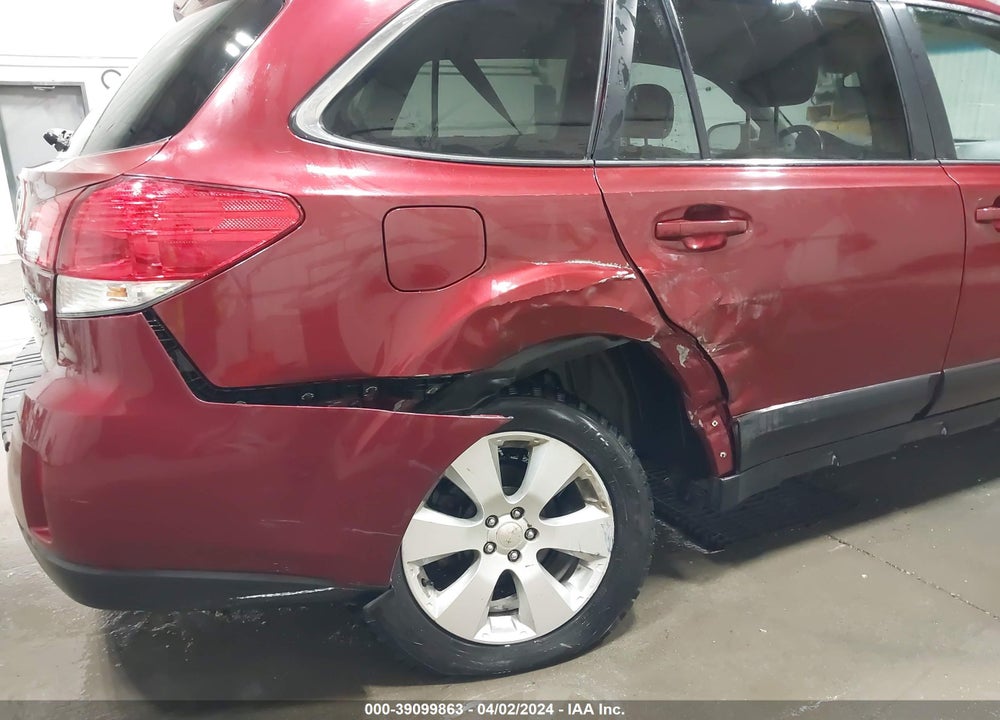 2011 SUBARU OUTBACK 2.5I PREMIUM VIN: 4S4BRBCC5B3365898