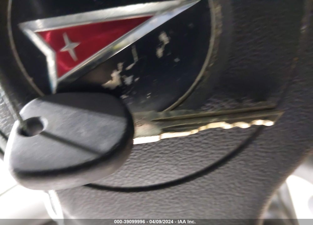 2007 PONTIAC G6 VIN: 1G2ZG58B474247695