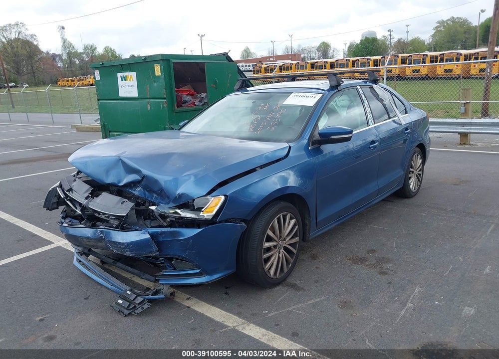 2015 VOLKSWAGEN JETTA 1.8T SE VIN: 3VWD17AJ0FM253790
