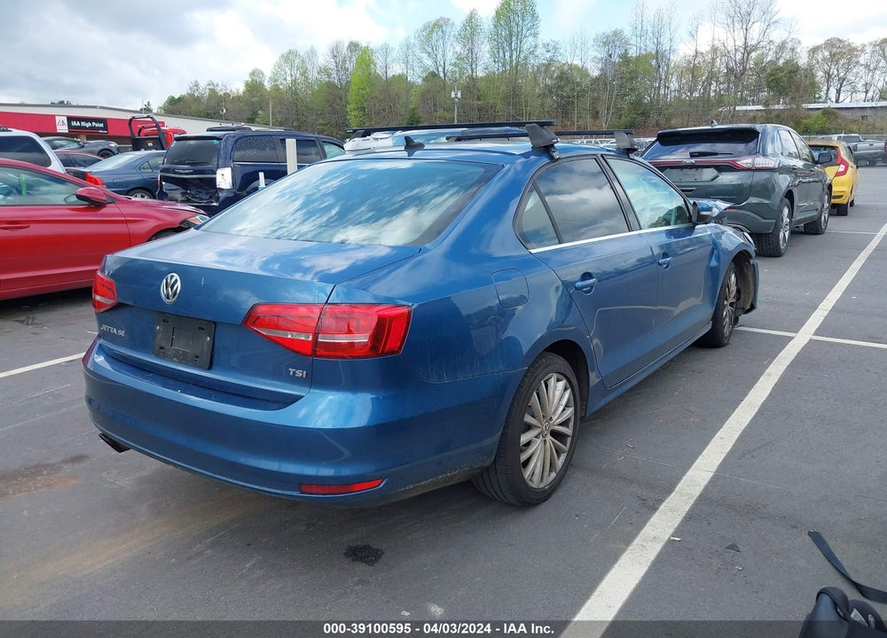 2015 VOLKSWAGEN JETTA 1.8T SE VIN: 3VWD17AJ0FM253790