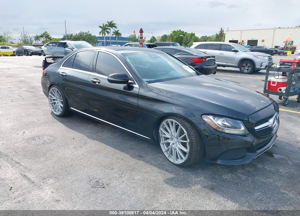 2016 MERCEDES-BENZ C 300 LUXURY/SPORT VIN: WDDWF4JB7GR138694