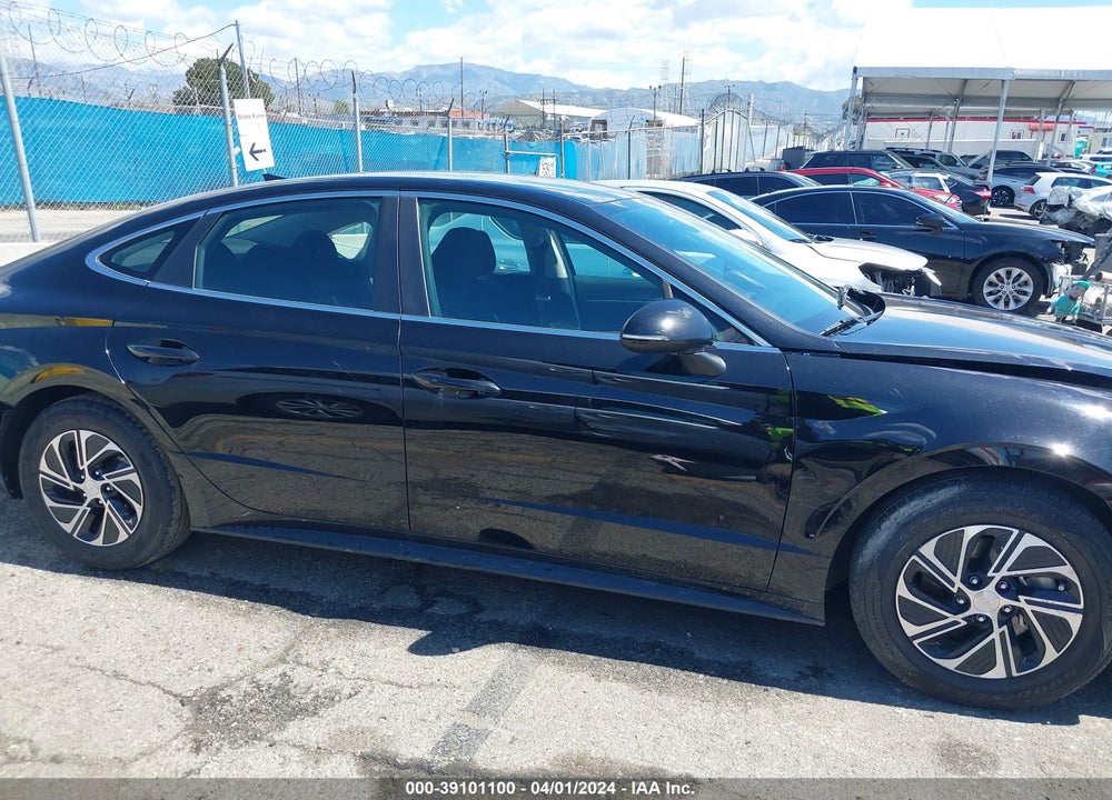 2022 HYUNDAI SONATA HYBRID BLUE VIN: KMHL24JJ4NA037071