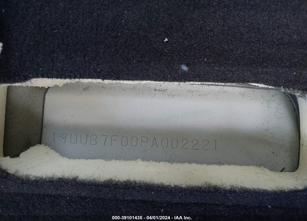2023 ACURA TLX VIN: 19UUB7F00PA002221