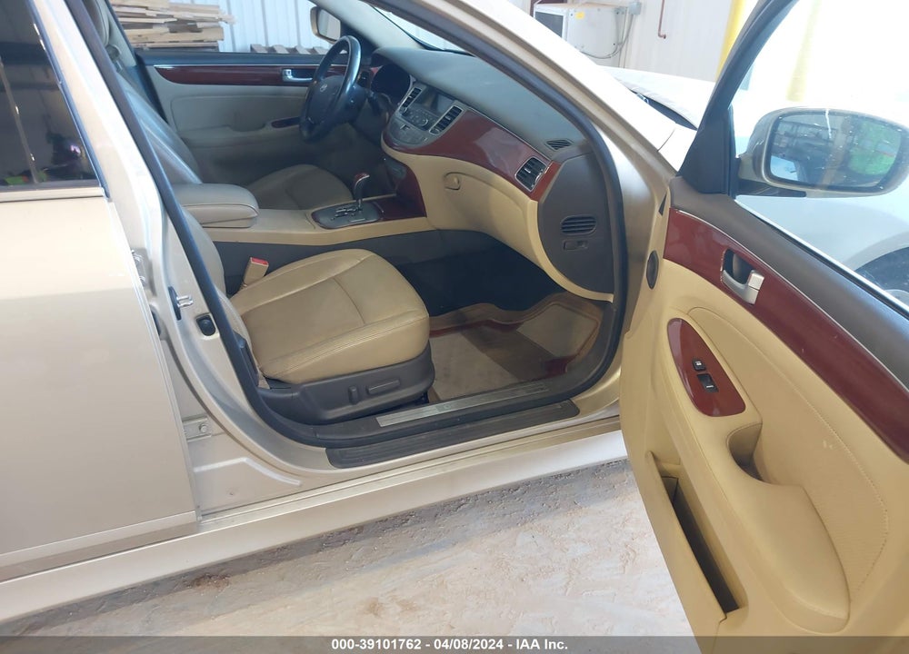 2012 HYUNDAI GENESIS 3.8 VIN: KMHGC4DD5CU193572