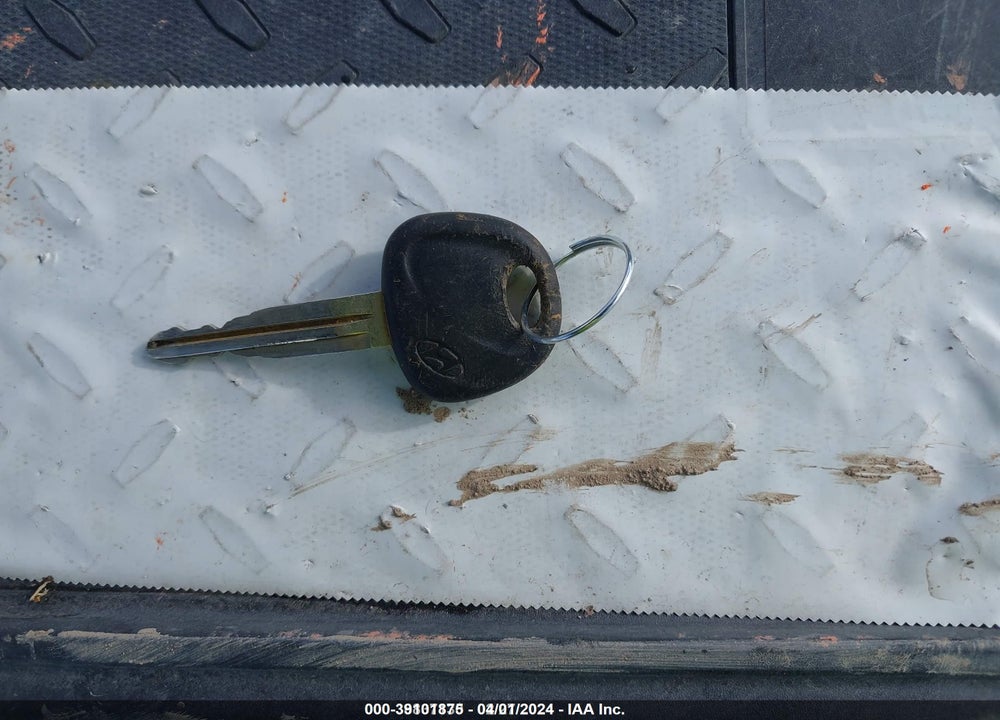 1999 HYUNDAI ELANTRA GL VIN: KMHJF25F5XU759432