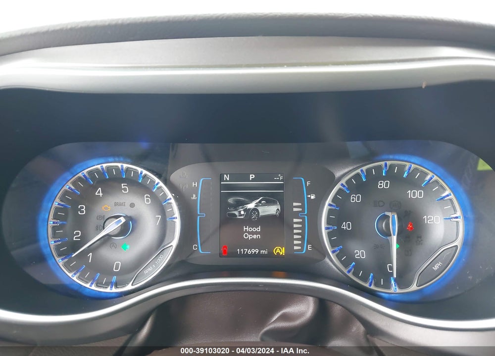 2017 CHRYSLER PACIFICA TOURING L VIN: 2C4RC1BGXHR764437