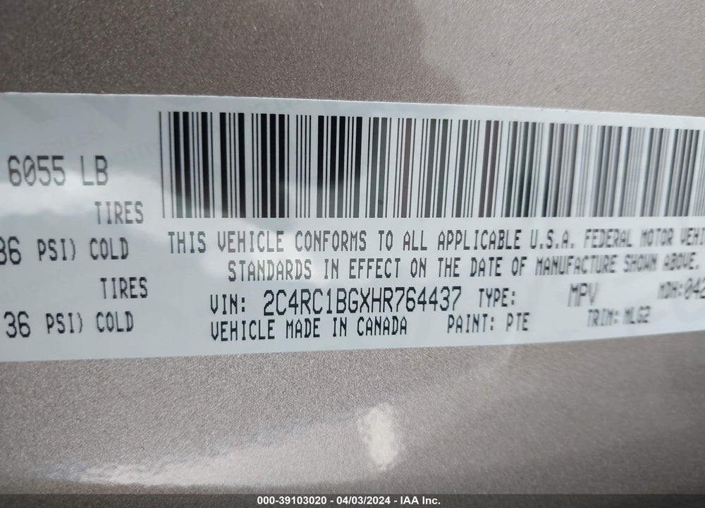 2017 CHRYSLER PACIFICA TOURING L VIN: 2C4RC1BGXHR764437