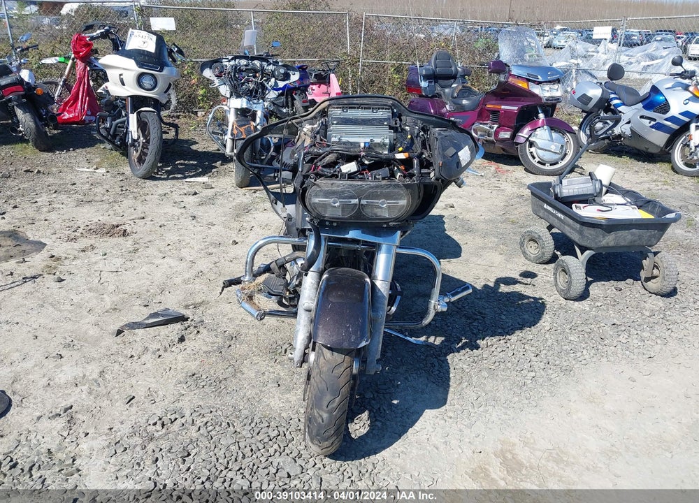 2018 HARLEY-DAVIDSON FLTRX ROAD GLIDE VIN: 1HD1KHC19JB627303